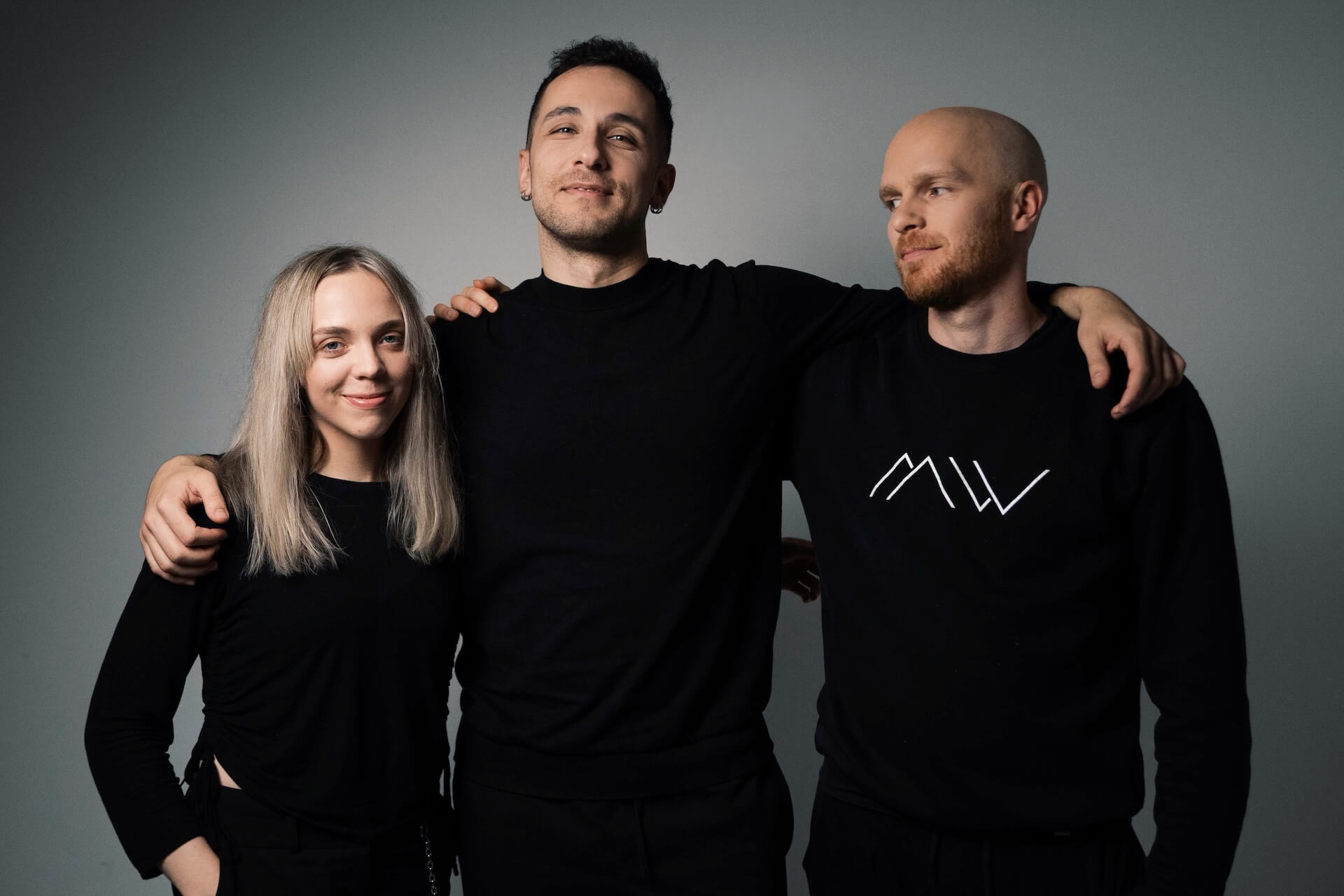 Ant x Minimal Wind acoustic trio